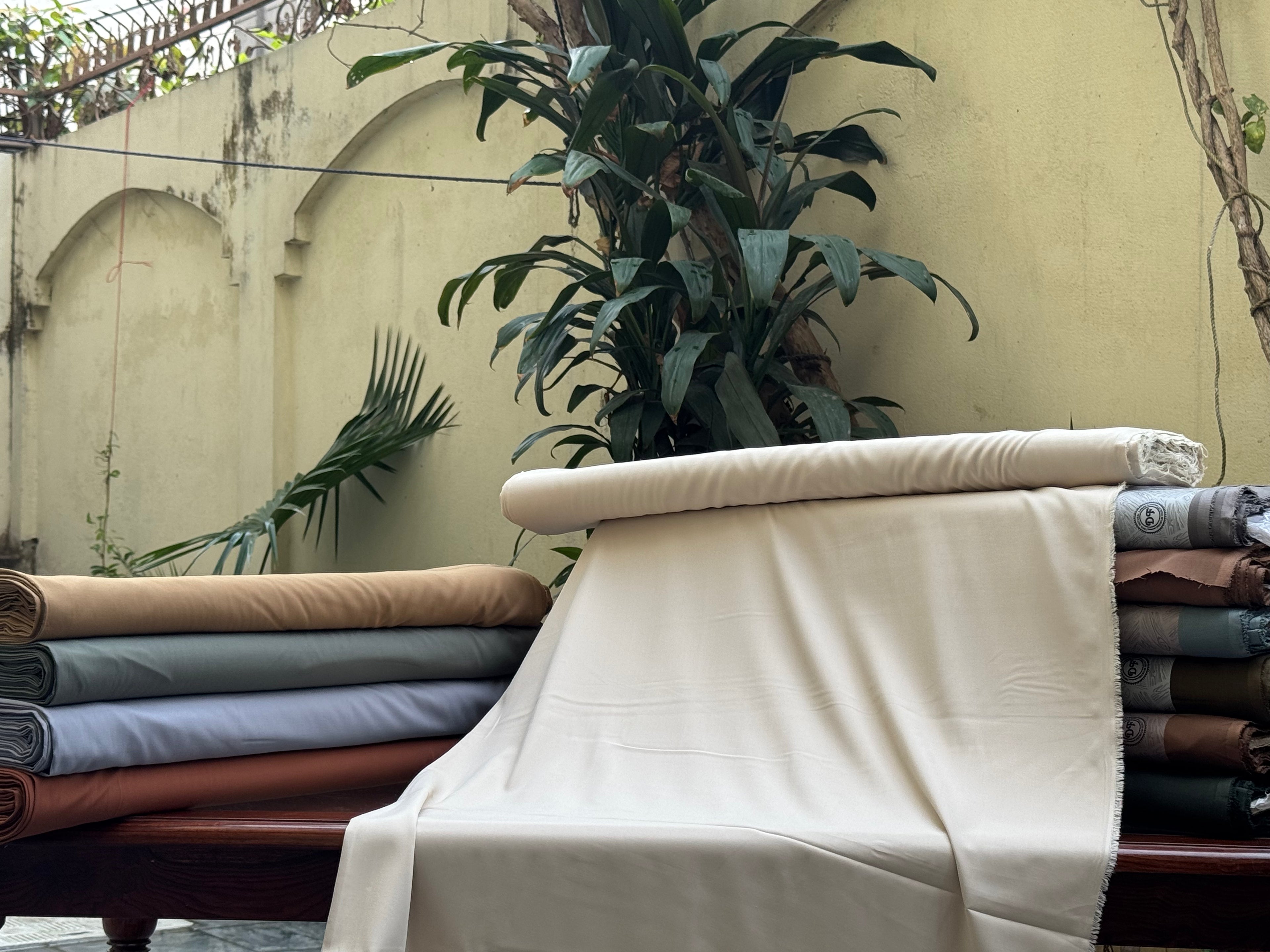 Al Karam Wash & Wear – Unstitched Men’s Suit Fabric