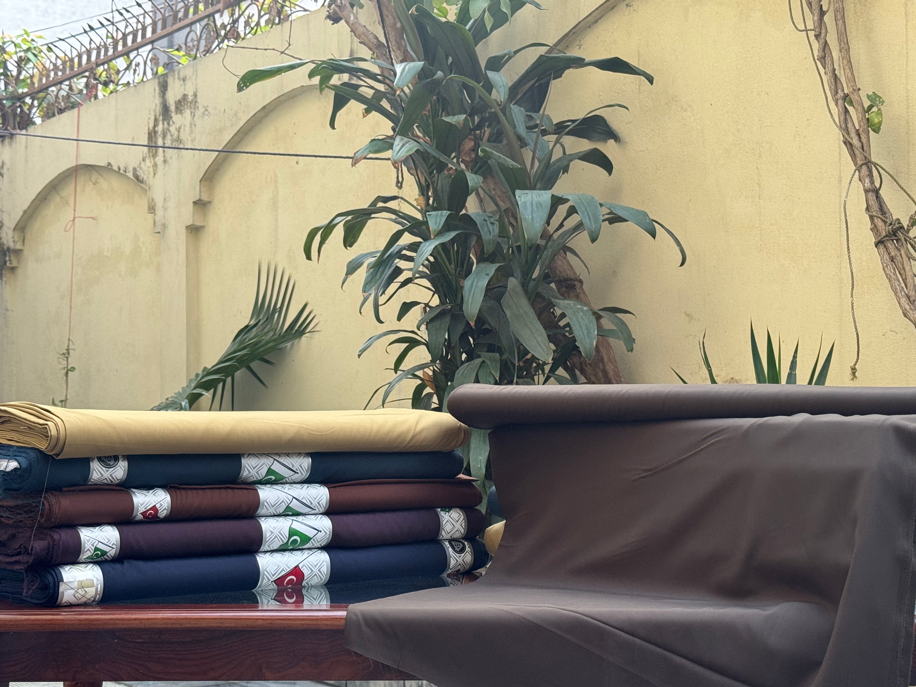 Alaska Wash & Wear – Soft Touch, Rich Fall, All‑Day Premium Comfort